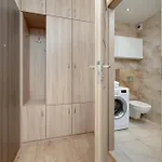 Beautiful With A Spacious Balcony In By Renters Lägenhet