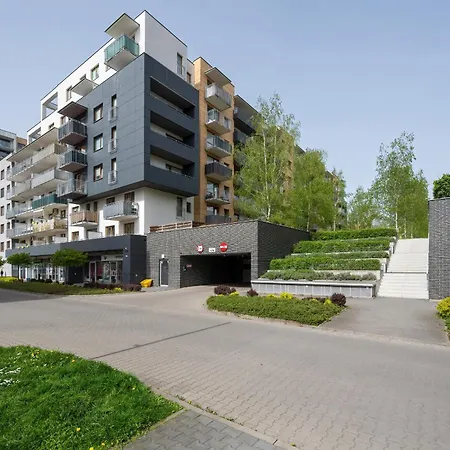 Beautiful With A Spacious Balcony In By Renters Lägenhet Wrocław