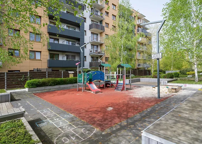 Beautiful With A Spacious Balcony In By Renters Βρότσλαβ